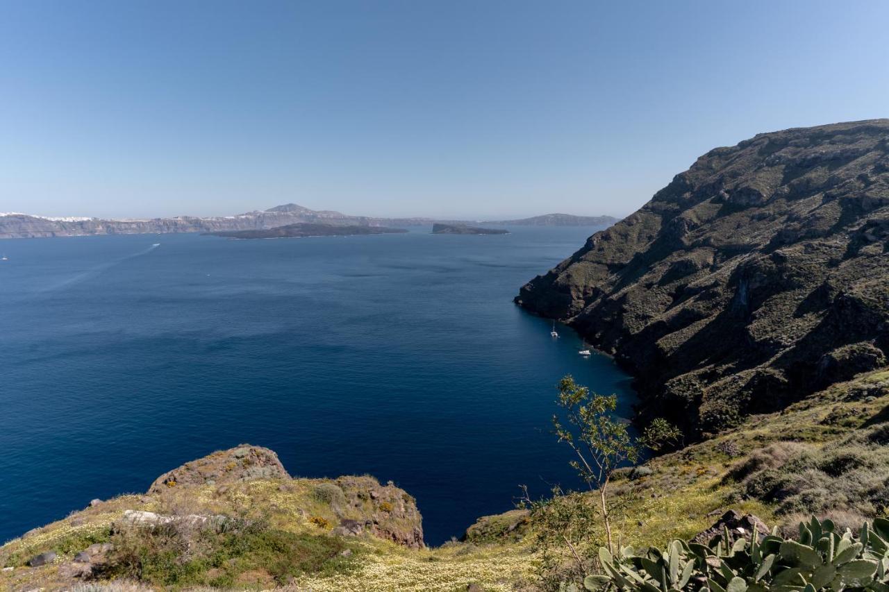 Evanthia Best View Thirassia Island Hotel Екстер'єр фото