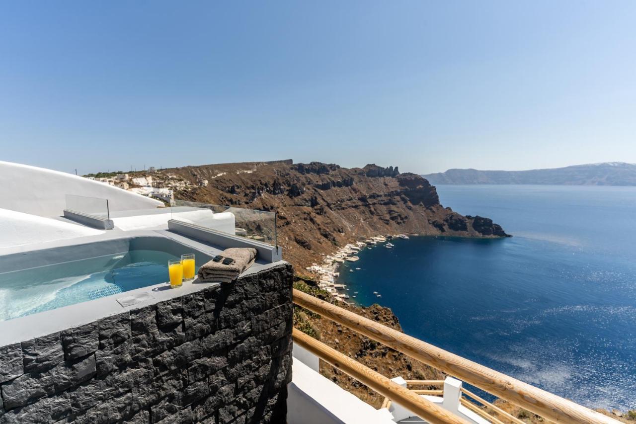 Evanthia Best View Thirassia Island Hotel Екстер'єр фото