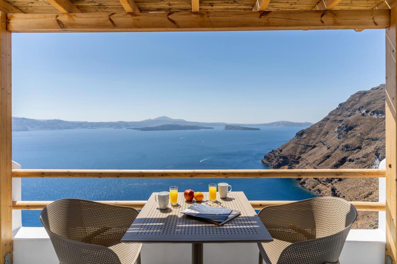 Evanthia Best View Thirassia Island Hotel Екстер'єр фото