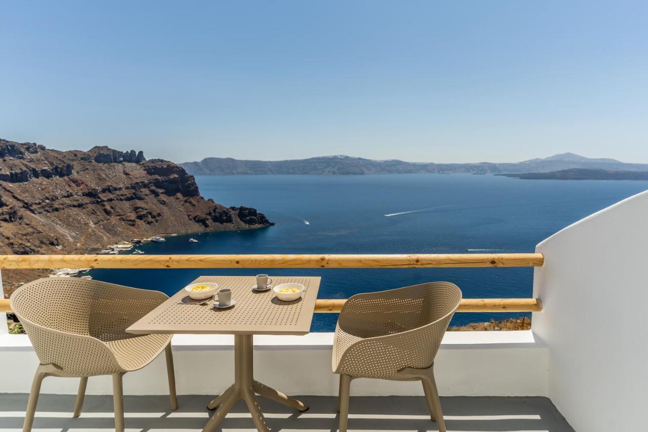 Evanthia Best View Thirassia Island Hotel Екстер'єр фото